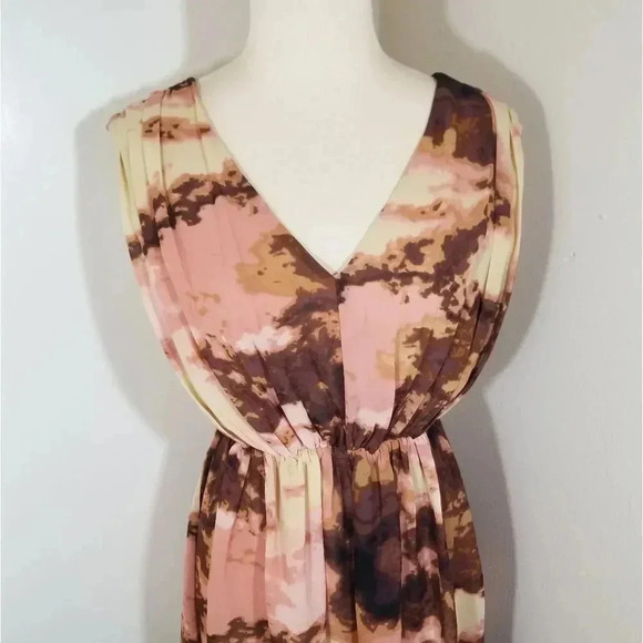 {MM Couture} Criss Cross Open Back Dress - Picture 4 of 10